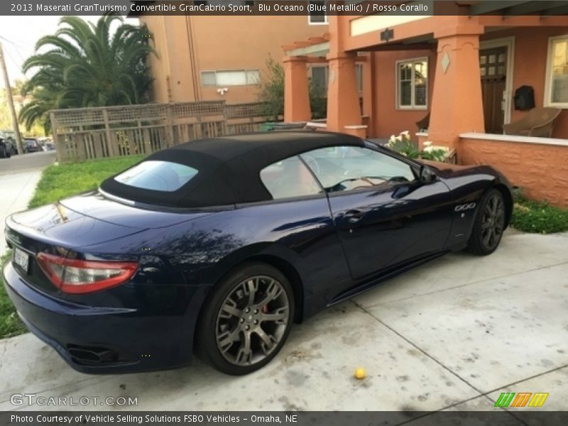Blu Oceano (Blue Metallic) / Rosso Corallo 2013 Maserati GranTurismo Convertible GranCabrio Sport