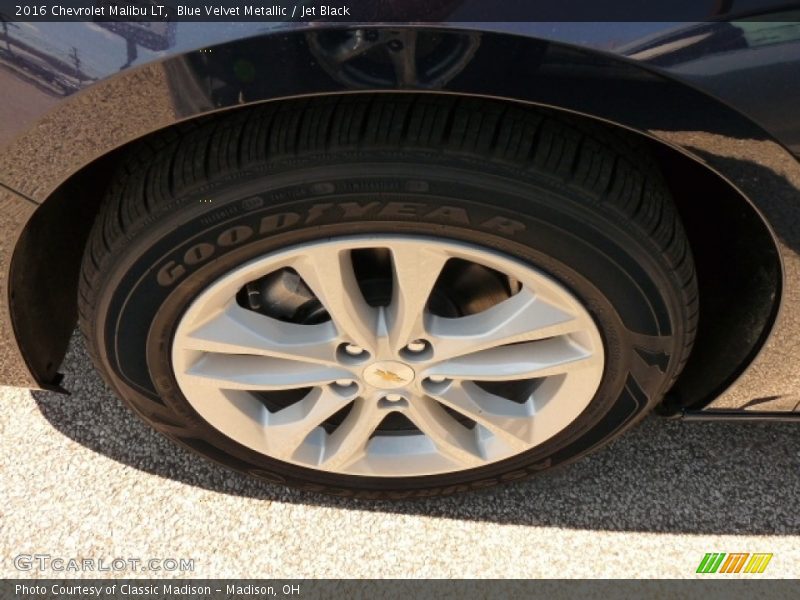 Blue Velvet Metallic / Jet Black 2016 Chevrolet Malibu LT
