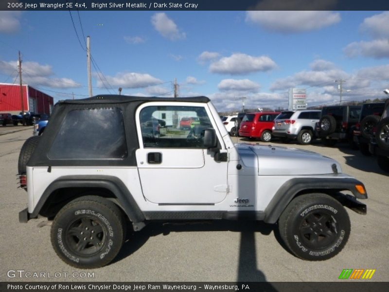 Bright Silver Metallic / Dark Slate Gray 2006 Jeep Wrangler SE 4x4