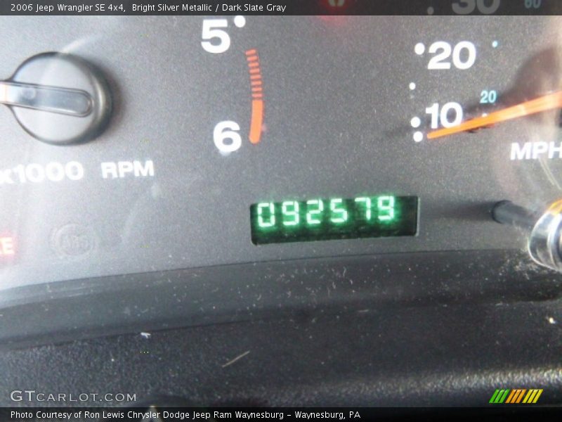 Bright Silver Metallic / Dark Slate Gray 2006 Jeep Wrangler SE 4x4