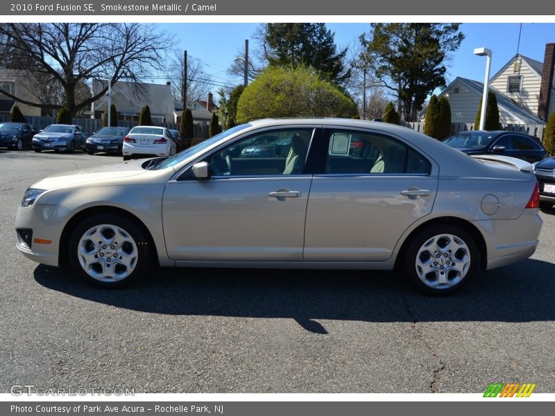 Smokestone Metallic / Camel 2010 Ford Fusion SE