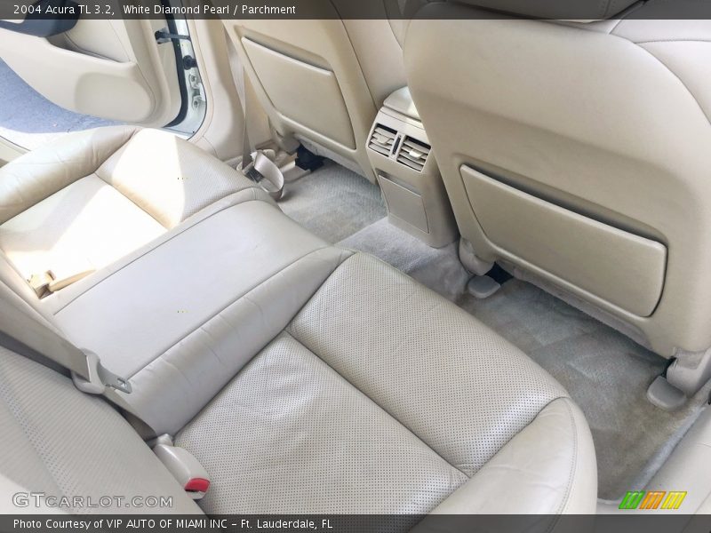 White Diamond Pearl / Parchment 2004 Acura TL 3.2