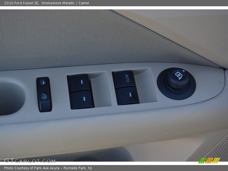 Smokestone Metallic / Camel 2010 Ford Fusion SE