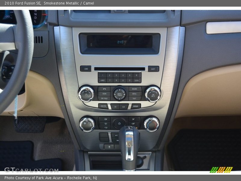 Smokestone Metallic / Camel 2010 Ford Fusion SE