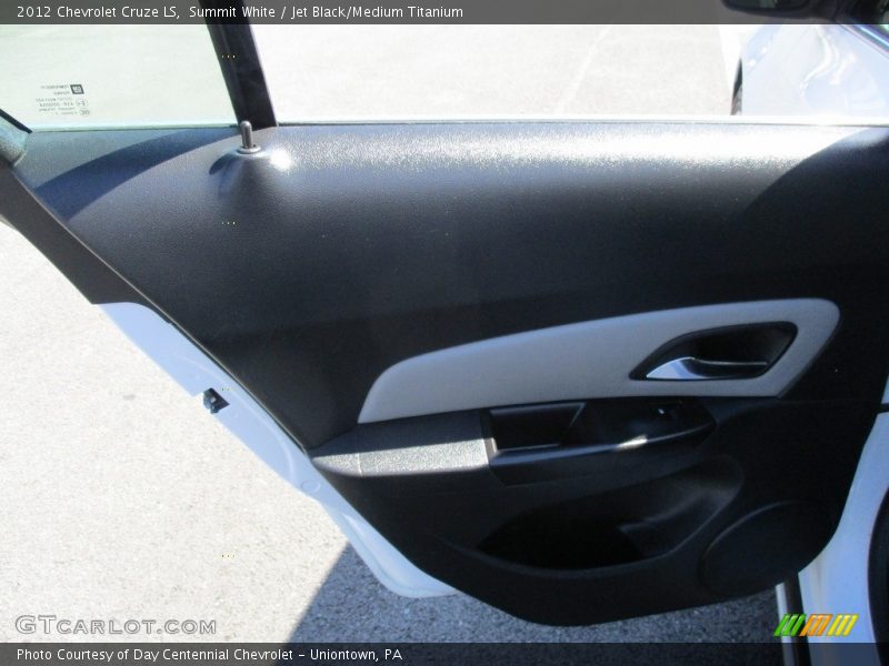 Summit White / Jet Black/Medium Titanium 2012 Chevrolet Cruze LS