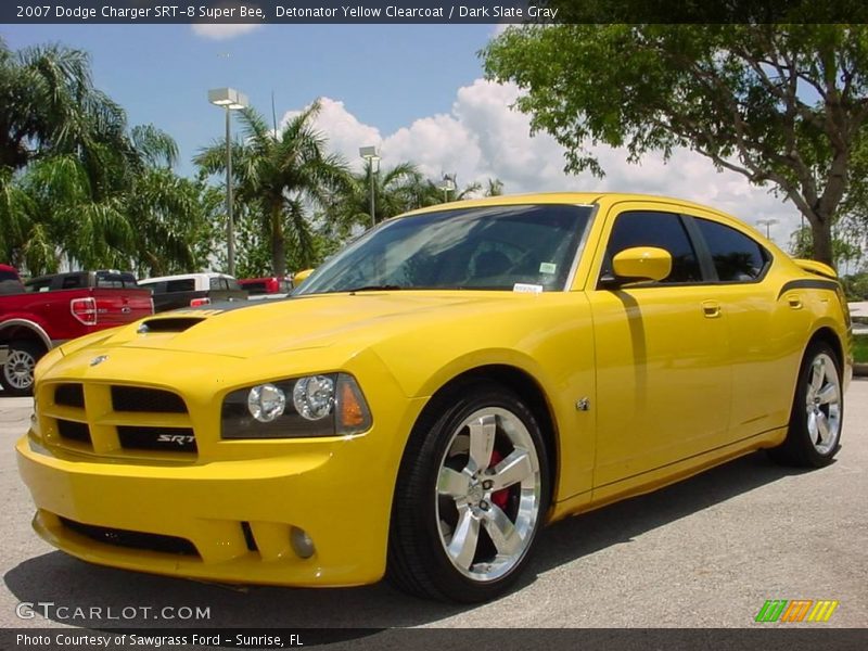 Detonator Yellow Clearcoat / Dark Slate Gray 2007 Dodge Charger SRT-8 Super Bee