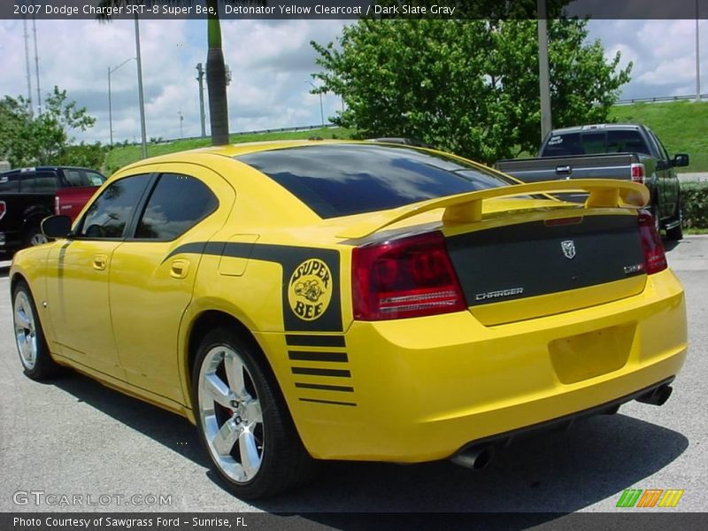 Detonator Yellow Clearcoat / Dark Slate Gray 2007 Dodge Charger SRT-8 Super Bee