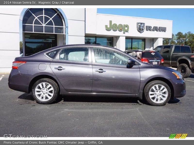 Magnetic Gray / Charcoal 2014 Nissan Sentra SV