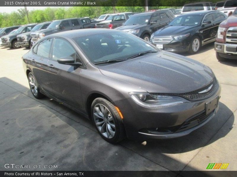 Granite Crystal Metallic / Black 2015 Chrysler 200 S