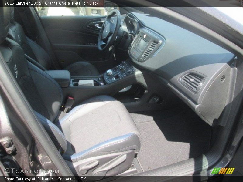 Granite Crystal Metallic / Black 2015 Chrysler 200 S