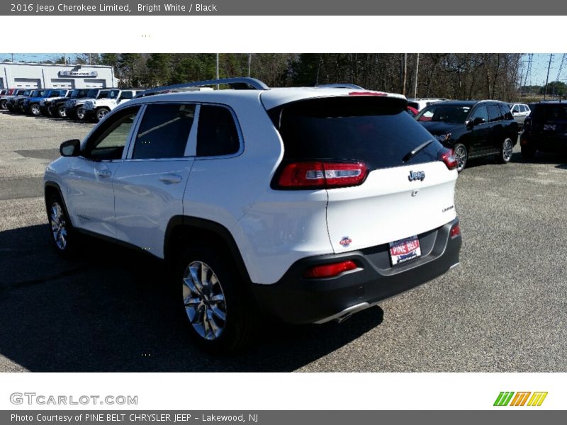 Bright White / Black 2016 Jeep Cherokee Limited