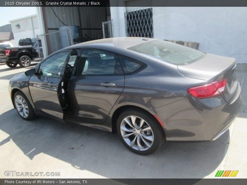 Granite Crystal Metallic / Black 2015 Chrysler 200 S