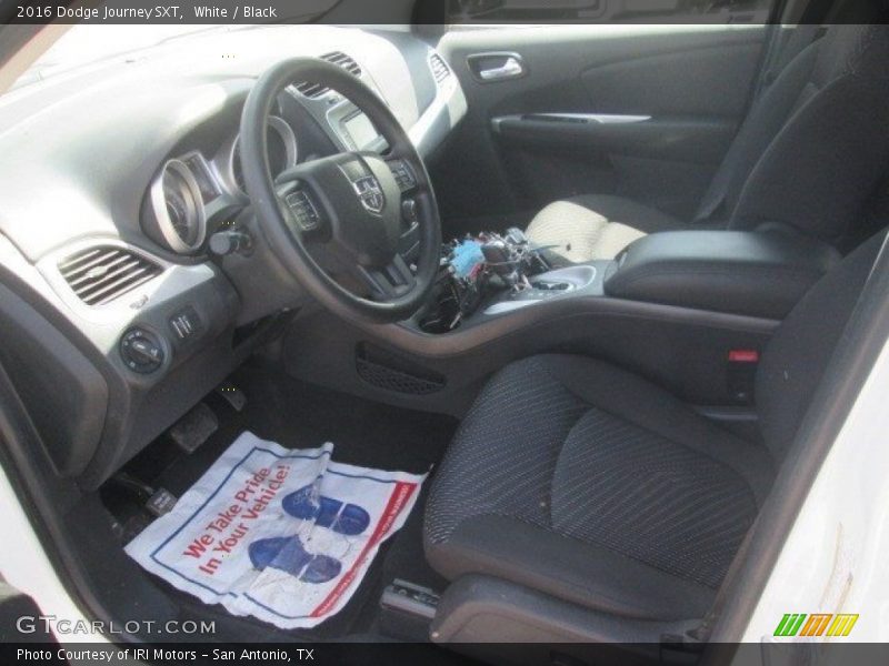 White / Black 2016 Dodge Journey SXT