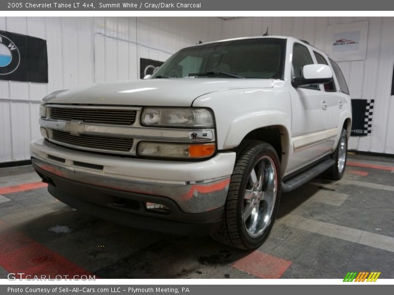 Summit White / Gray/Dark Charcoal 2005 Chevrolet Tahoe LT 4x4