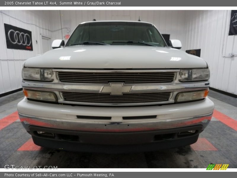 Summit White / Gray/Dark Charcoal 2005 Chevrolet Tahoe LT 4x4
