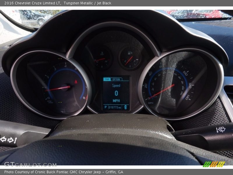 Tungsten Metallic / Jet Black 2016 Chevrolet Cruze Limited LT
