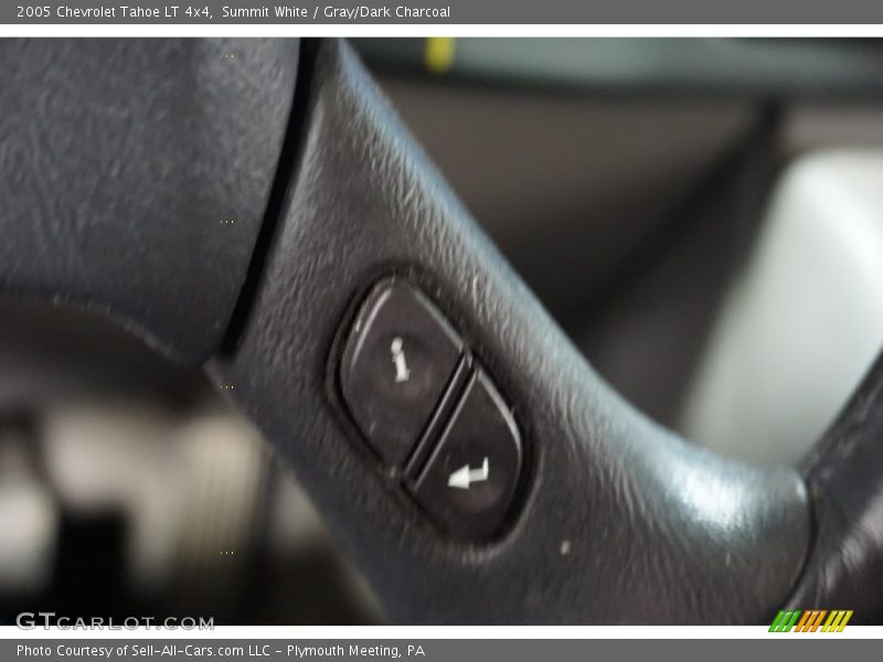 Summit White / Gray/Dark Charcoal 2005 Chevrolet Tahoe LT 4x4