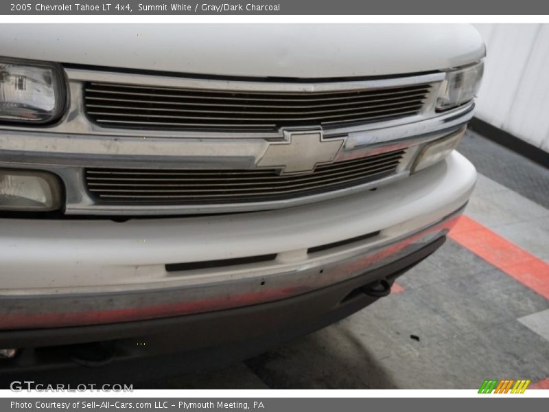 Summit White / Gray/Dark Charcoal 2005 Chevrolet Tahoe LT 4x4