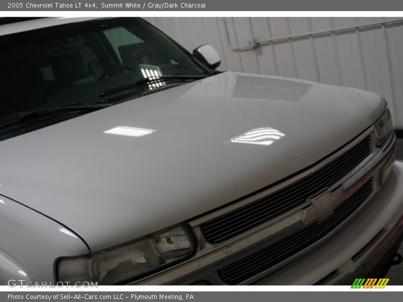 Summit White / Gray/Dark Charcoal 2005 Chevrolet Tahoe LT 4x4