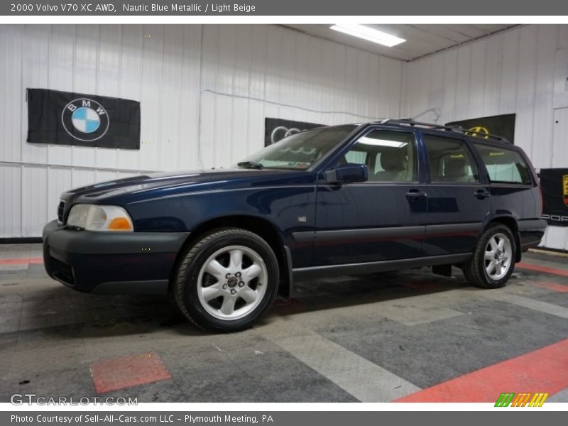 Nautic Blue Metallic / Light Beige 2000 Volvo V70 XC AWD
