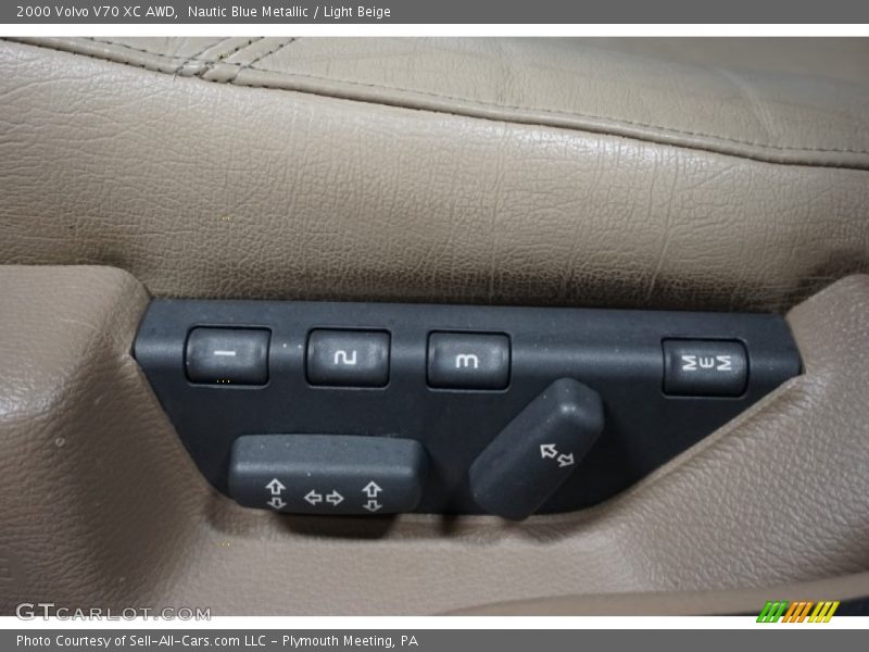 Nautic Blue Metallic / Light Beige 2000 Volvo V70 XC AWD