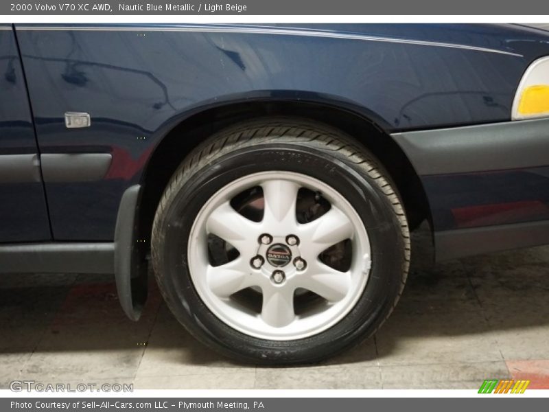 Nautic Blue Metallic / Light Beige 2000 Volvo V70 XC AWD