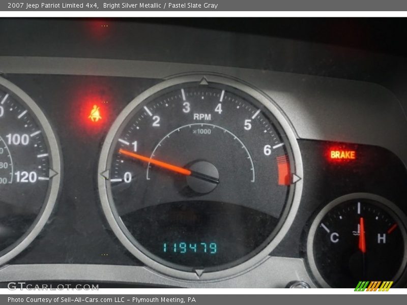 Bright Silver Metallic / Pastel Slate Gray 2007 Jeep Patriot Limited 4x4