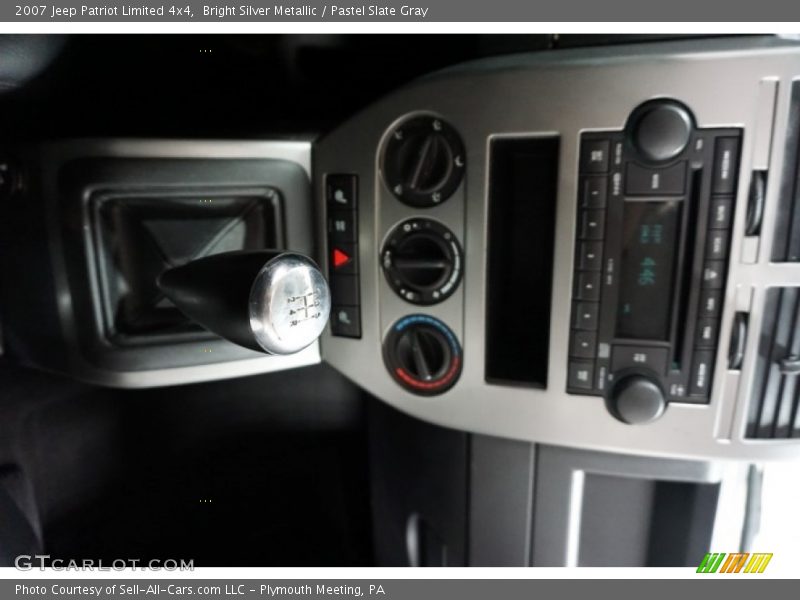 Bright Silver Metallic / Pastel Slate Gray 2007 Jeep Patriot Limited 4x4
