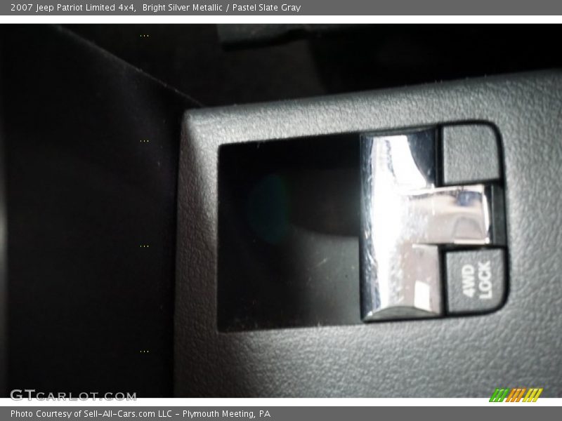 Bright Silver Metallic / Pastel Slate Gray 2007 Jeep Patriot Limited 4x4