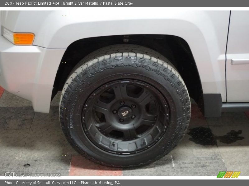 Bright Silver Metallic / Pastel Slate Gray 2007 Jeep Patriot Limited 4x4