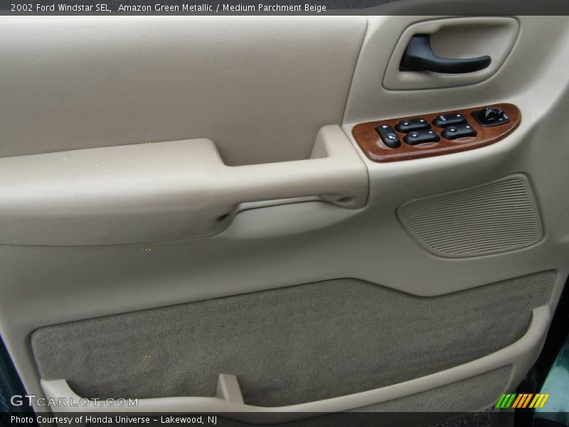 Door Panel of 2002 Windstar SEL