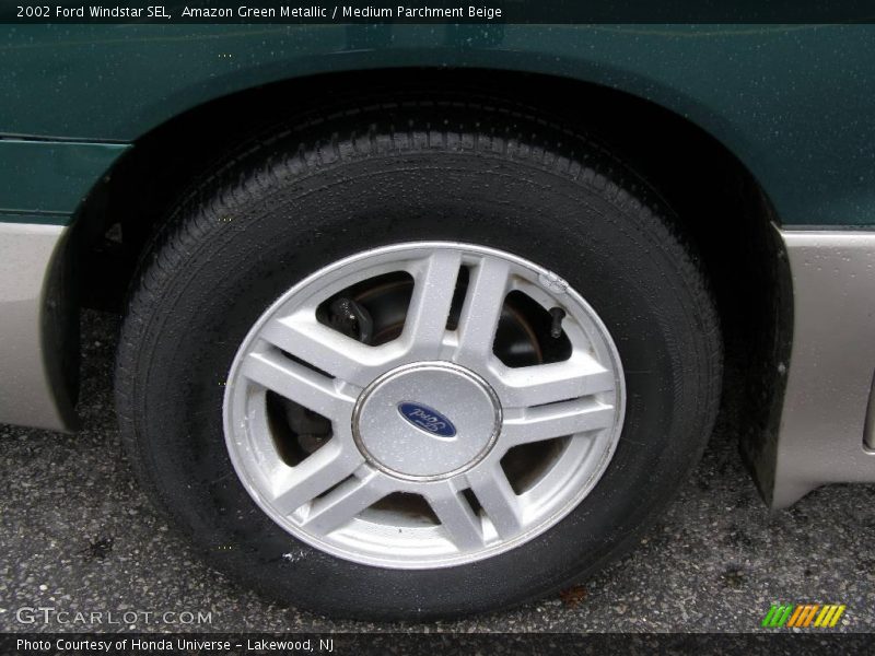  2002 Windstar SEL Wheel