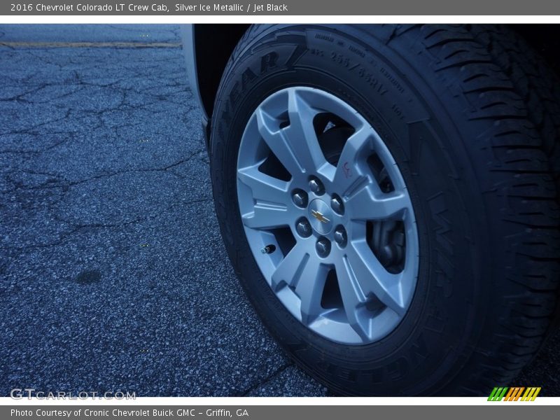 Silver Ice Metallic / Jet Black 2016 Chevrolet Colorado LT Crew Cab