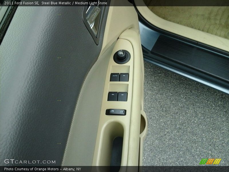 Steel Blue Metallic / Medium Light Stone 2011 Ford Fusion SE