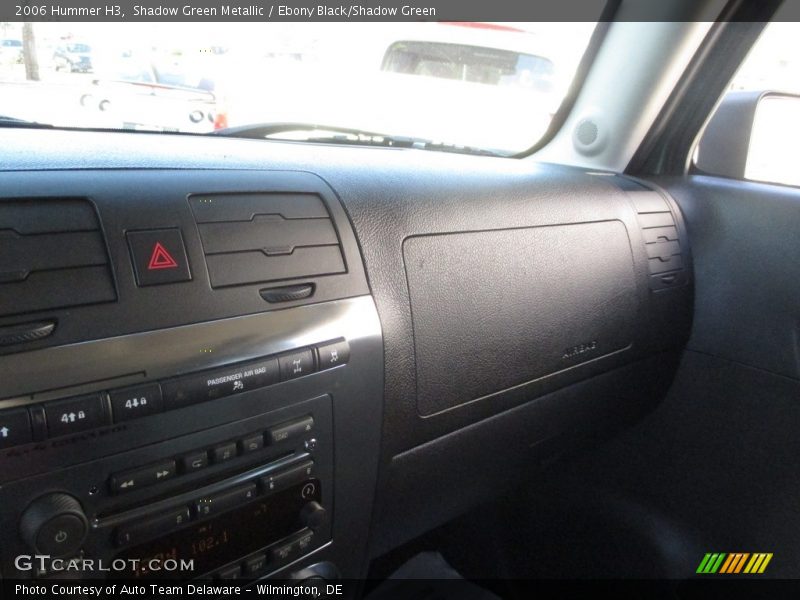 Shadow Green Metallic / Ebony Black/Shadow Green 2006 Hummer H3