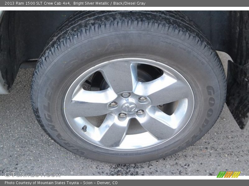 Bright Silver Metallic / Black/Diesel Gray 2013 Ram 1500 SLT Crew Cab 4x4