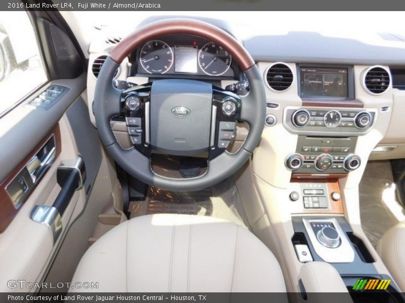 Fuji White / Almond/Arabica 2016 Land Rover LR4