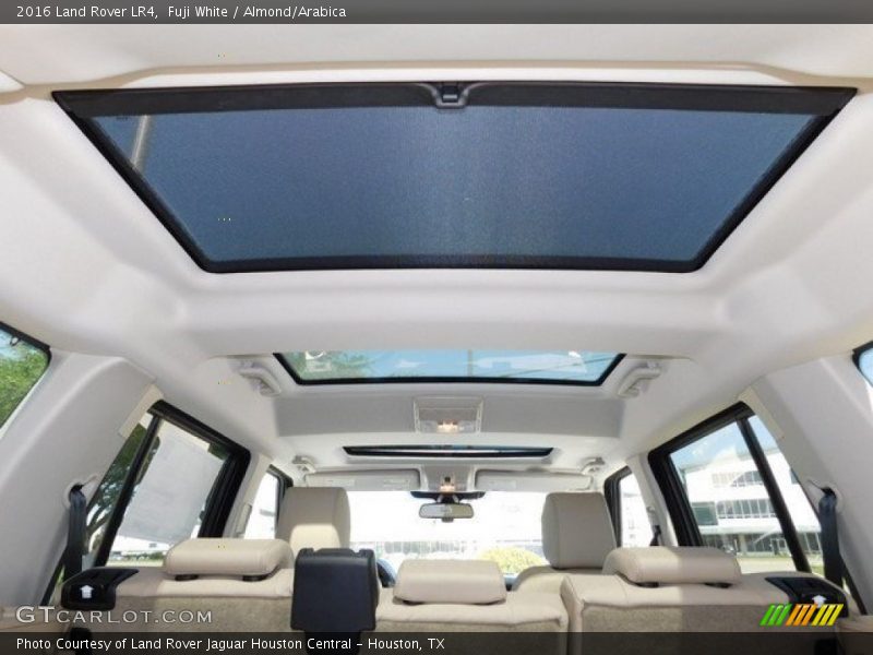 Fuji White / Almond/Arabica 2016 Land Rover LR4