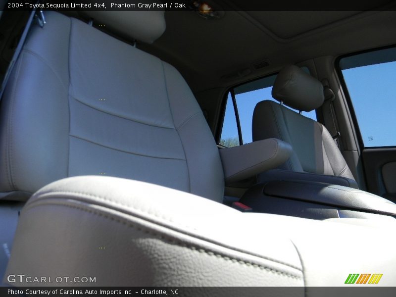 Phantom Gray Pearl / Oak 2004 Toyota Sequoia Limited 4x4