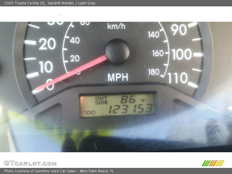 Sandrift Metallic / Light Gray 2003 Toyota Corolla CE