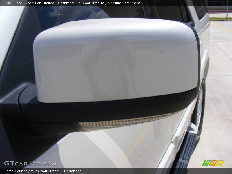 Cashmere Tri-Coat Metallic / Medium Parchment 2006 Ford Expedition Limited