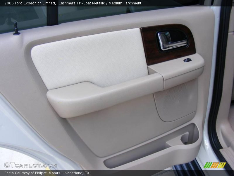 Cashmere Tri-Coat Metallic / Medium Parchment 2006 Ford Expedition Limited