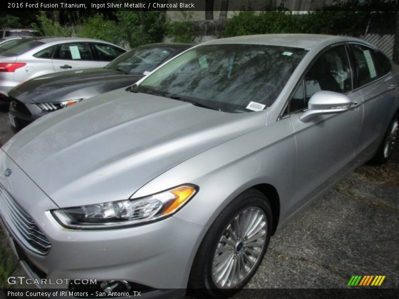 Ingot Silver Metallic / Charcoal Black 2016 Ford Fusion Titanium