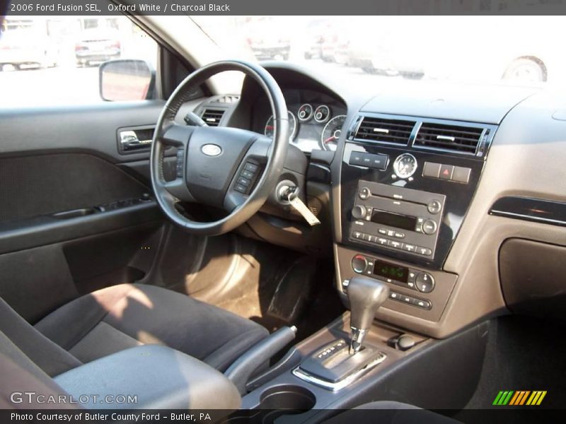 Oxford White / Charcoal Black 2006 Ford Fusion SEL