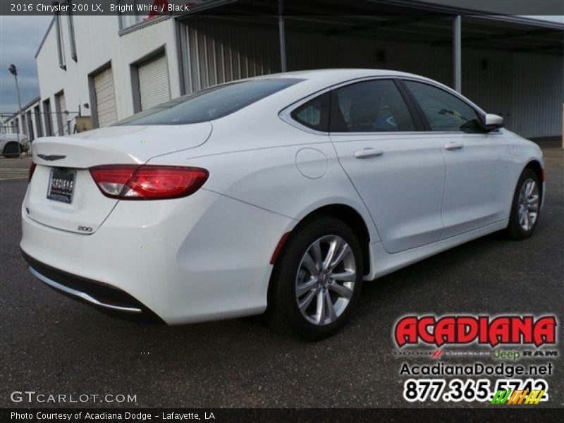 Bright White / Black 2016 Chrysler 200 LX