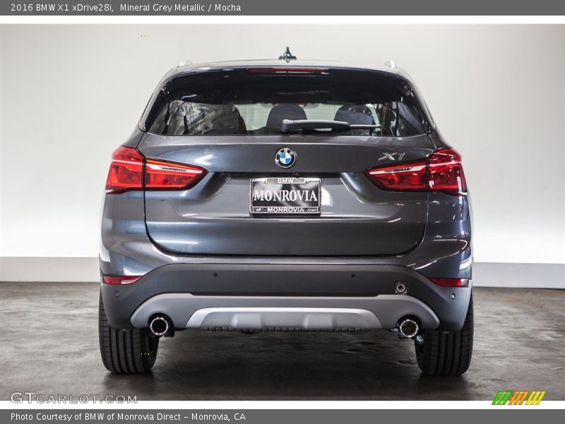 Mineral Grey Metallic / Mocha 2016 BMW X1 xDrive28i