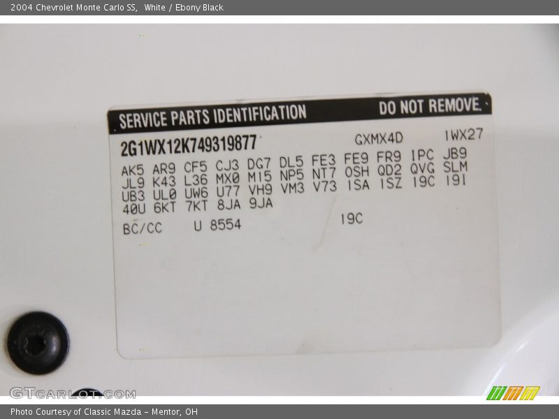 White / Ebony Black 2004 Chevrolet Monte Carlo SS
