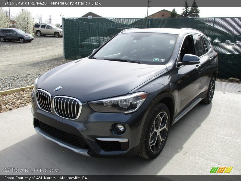 Mineral Grey Metallic / Black 2016 BMW X1 xDrive28i