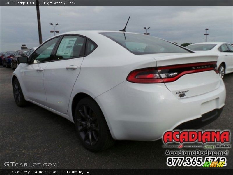 Bright White / Black 2016 Dodge Dart SE