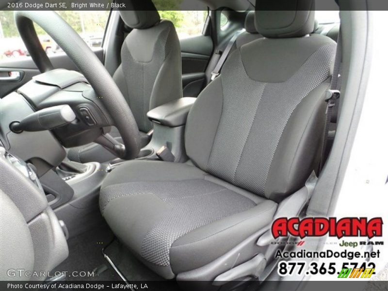 Bright White / Black 2016 Dodge Dart SE